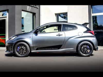 Toyota Yaris GR-FOUR 1.6 TURBO BVM6 4WD - SÉBASTIEN OGIER EDITION – 1 OF (2025) - Photo 2