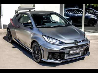 Toyota Yaris GR-FOUR 1.6 TURBO BVM6 4WD - SÉBASTIEN OGIER EDITION – 1 OF (2025) - Photo 6