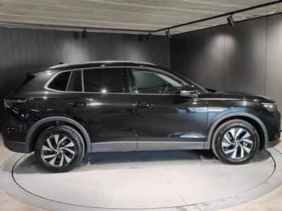 VW Tiguan 2.0 TDI DSG GPS CARPLAY CAMERA 360 SIEGES CHAUFFANTS VENTILE (2025) - Photo 2