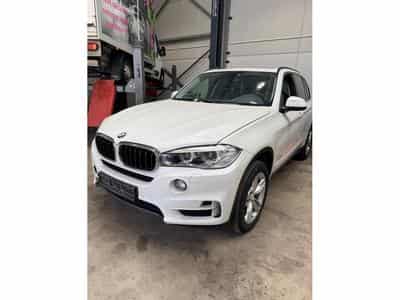 BMW X5 X5 xDrive 30 d/ /7Sitzer/Toit ouvrant Pano/19/bi xénon/Leder (2014) - Photo 1