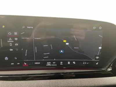 Audi A6 Avant S-Line 2.0 (2025) - Photo 15
