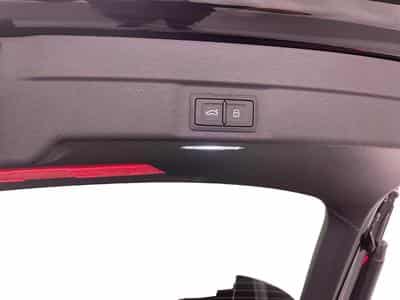 Audi A6 Avant S-Line 2.0 (2025) - Photo 10