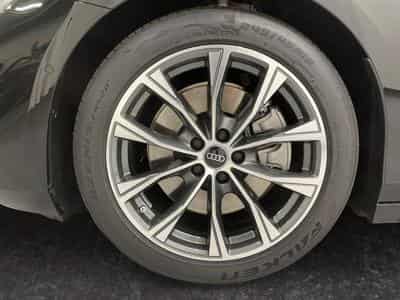 Audi A6 Avant S-Line 2.0 (2025) - Photo 12
