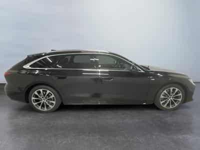 Audi A6 Avant S-Line 2.0 (2025) - Photo 8