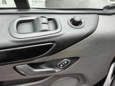 Ford Transit 2.0 TDCI BOITE AUTO 3PLACES CAMERA CARPLAY CRUISE ATTELAGE (2023) - Foto 11