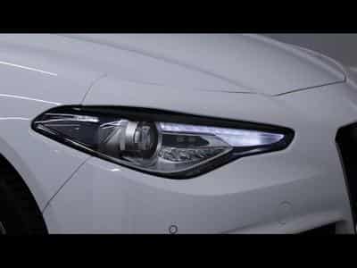 Alfa-Romeo Giulia 2.2 JTD 160 Auto (2022) - Foto 8