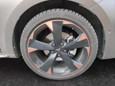 Cupra Leon 1.5 eTSI MHEV Business DSG (2025) - Photo 10