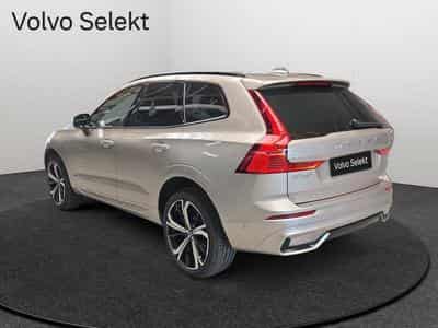 Volvo XC60 B5 AWD Ultra Dark / Essence (2025) - Photo 6