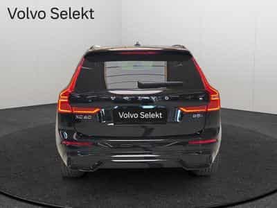 Volvo XC60 B5 AWD Plus Dark / Essence (2025) - Photo 5
