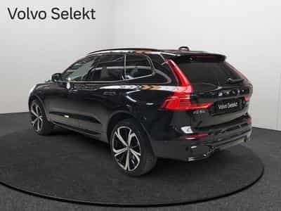 Volvo XC60 B5 AWD Plus Dark / Essence (2025) - Photo 6