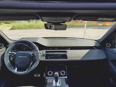 Land-Rover Range Rover Evoque R-Dynamic SE (2020) - Photo 7