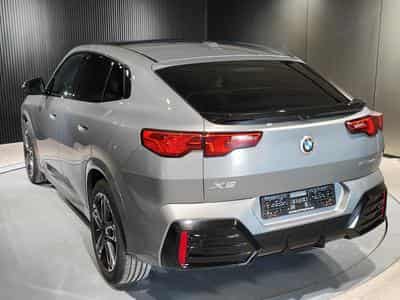 BMW X2 SDRIVE20i PACK M CARPLAY GPS CAMERA 360 TOIT PANO (2024) - Photo 4