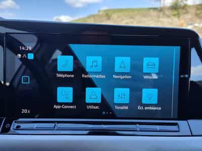VW Golf 2.0 TDI CARPLAY GPS LED APS AV/ARR CRUISE ADAPTATIF (2021) - Photo 15