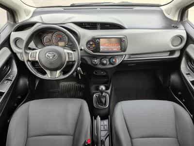 Toyota Yaris 1.3 VVT-I BLUETOOTH CLIMATISATION CAMERA (2015) - Photo 10