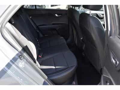 Kia Rio 1.0T 100pk/cv 7-DCT PULSE GPS CAM 1° MAIN (2023) - Foto 8