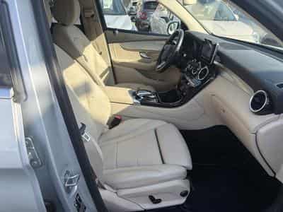 Mercedes GLC 220 D 4MATIC AUTO (2016) - Photo 4