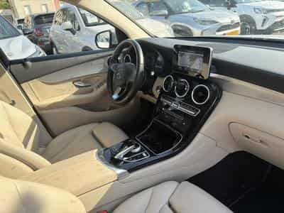 Mercedes GLC 220 D 4MATIC AUTO (2016) - Photo 5