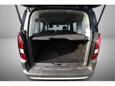 Peugeot Rifter 1.5 BlueHDI 130 EAT8 L1 GT (2025) - Foto 11