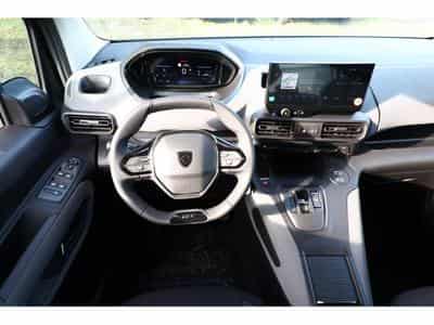 Peugeot Rifter 1.5 BlueHDI 130 EAT8 L1 GT (2025) - Foto 6