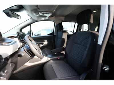 Peugeot Rifter 1.5 BlueHDI 130 EAT8 L1 GT (2025) - Foto 7