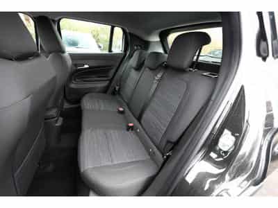 Jeep Avenger 1.2 Hybrid DCT 110 Longitude (2025) - Foto 8