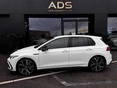 VW Golf GTD VIII 2.0 TDI SCR 200CV (2022) - Photo 2