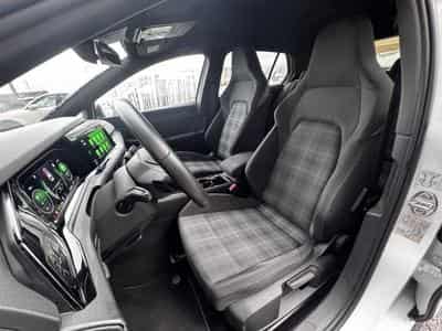 VW Golf GTD VIII 2.0 TDI SCR 200CV (2022) - Photo 8