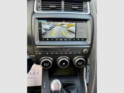 Jaguar E-Pace 2.0D 150 NAVI/CAM/LED (2020) - Photo 13