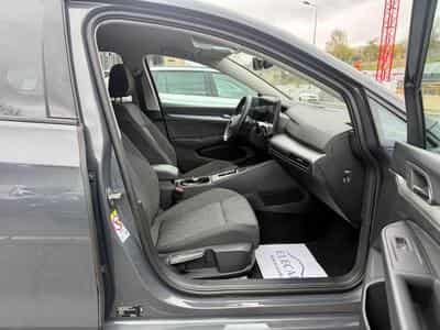 VW Golf 2.0 TDI 150 DSG7 LIFE (2025) - Photo 9