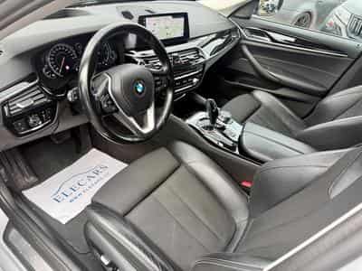 BMW 520 d xDrive Touring Sport Line HEAD-UP/CAM/HARMANN (2017) - Photo 7