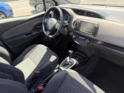 Toyota Yaris 1.5 Hybrid Auto. (2016) - Photo 11