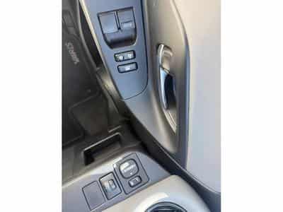 Toyota Yaris 1.5 Hybrid Auto. (2016) - Photo 12