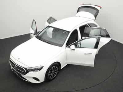 Mercedes E 200 T-Modell Digital+AHK+360°+Memo+Apple (2025) - Foto 12