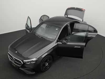Mercedes E 220 d Limousine Digital+Memo+Night+19"+360° (2025) - Foto 12