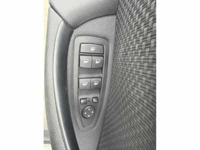 BMW X1 XDRIVE 20i AUTO (2018) - Photo 14