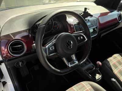 VW UP GTI (2021) - Photo 6