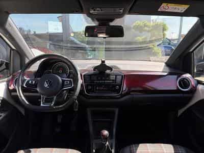 VW UP GTI (2021) - Photo 7