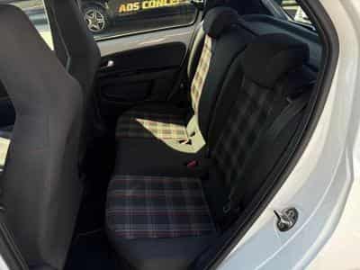VW UP GTI (2021) - Photo 8