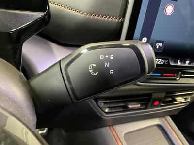 Cupra Born 77kWh+eBOOST+Tech.M+P.Skyline+P.Pilot (2025) - Photo 12