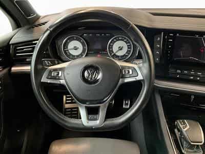 VW Touareg R-Line+V6+Black-Style+4M+Pano+Stand-H+Luft. (2019) - Foto 10