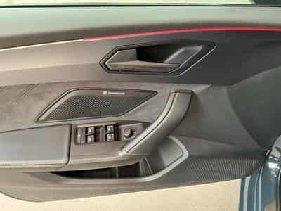 Cupra Leon TDI+DSG+Pure-Perf+Immersive-Sennheiser (2025) - Photo 14