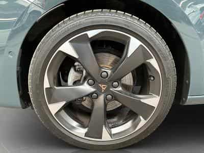 Cupra Leon TDI+DSG+Pure-Perf+Immersive-Sennheiser (2025) - Photo 7