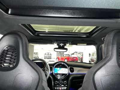 Mini Cooper 2.0 JCW (2023) - Foto 14