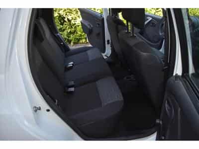 Dacia Duster 4x4 1,6i16V (2012) - Photo 11