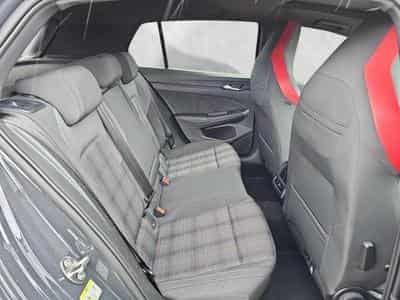 VW Golf 2.0 TSI 195 kW GTI (2026) - Photo 13
