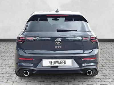 VW Golf 2.0 TSI 195 kW GTI (2026) - Photo 6