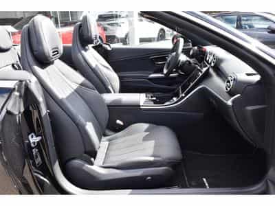 Mercedes CLE 200 AMG Line 9G-Tronic MEMO SG VENT DISTR CAM360 SIDE AIRSCARF (2025) - Foto 9