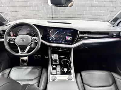 VW Touareg R-Line 4Motion 3.0 TDI 231 CV *PANO *MATRIX* 360° * ATTELAGE (2022) - Foto 10