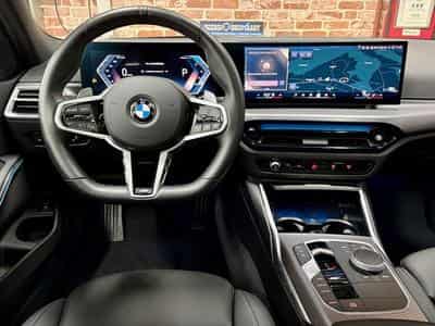 BMW 320 320dA Touring 2.0 190cv Auto xDrive M-SPORT (2025) - Photo 4