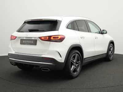 Mercedes GLA 250 AMG-Line Multi+Kamera+Pano+Distr+19" (1970) - Photo 3